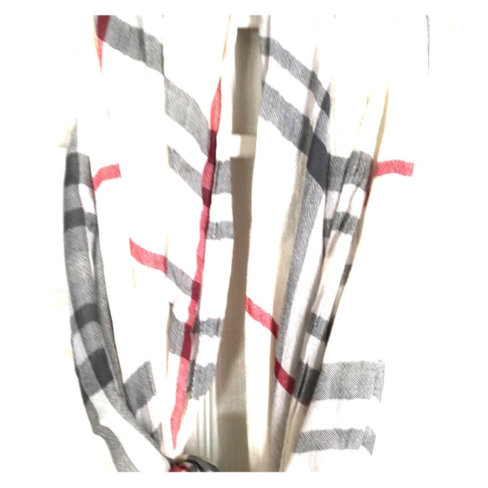 Plaid scarf ivory/red/dark gray/ soft & prettyNWT - Picture 3 of 5